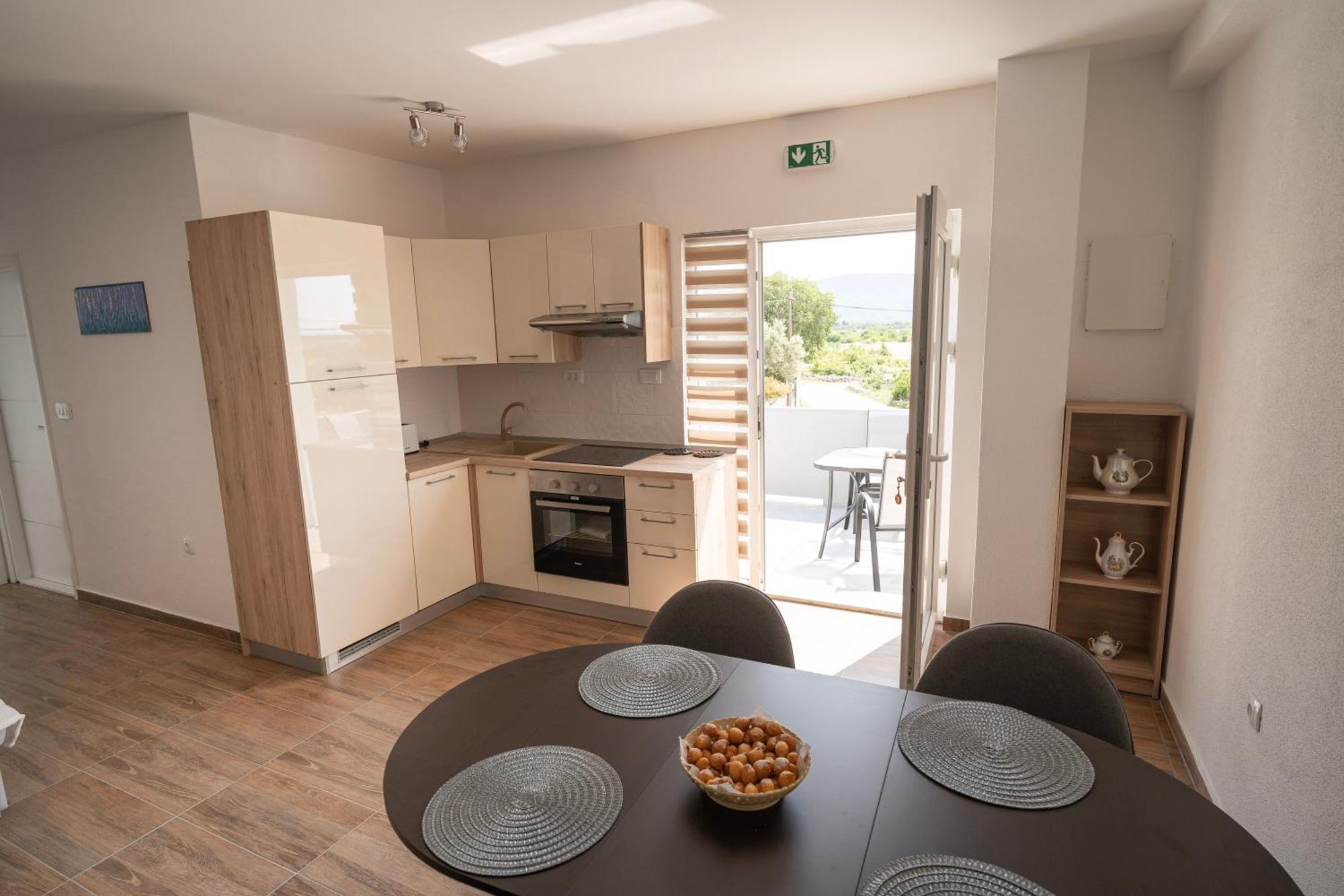 Pave&Ema Apartman Konjevrate Экстерьер фото